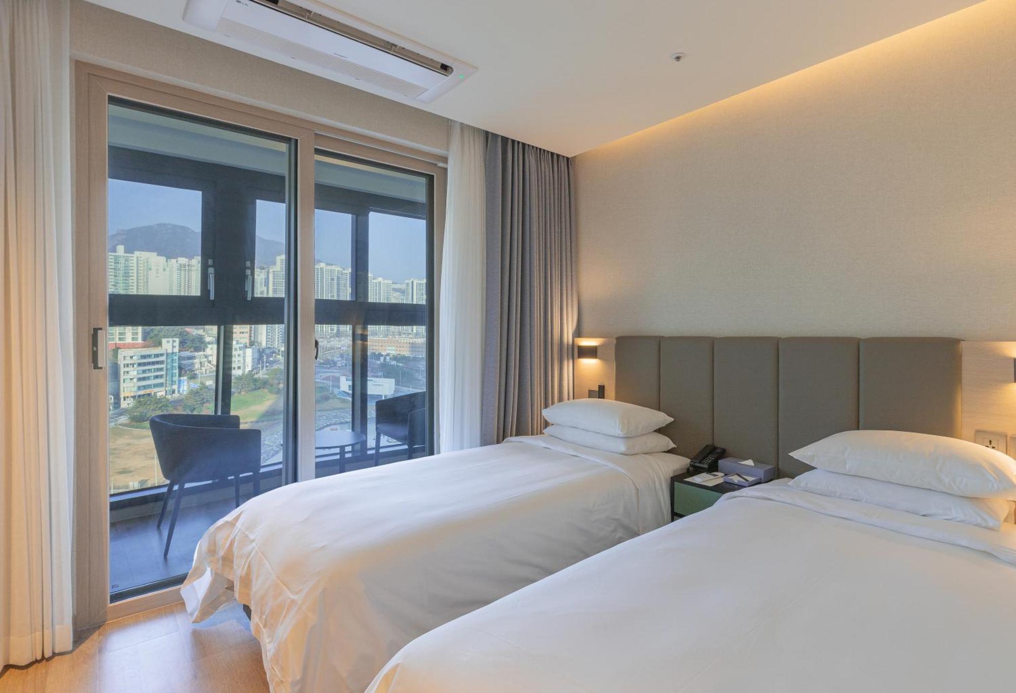 Citadines Connect Hari בוסאן מראה חיצוני תמונה